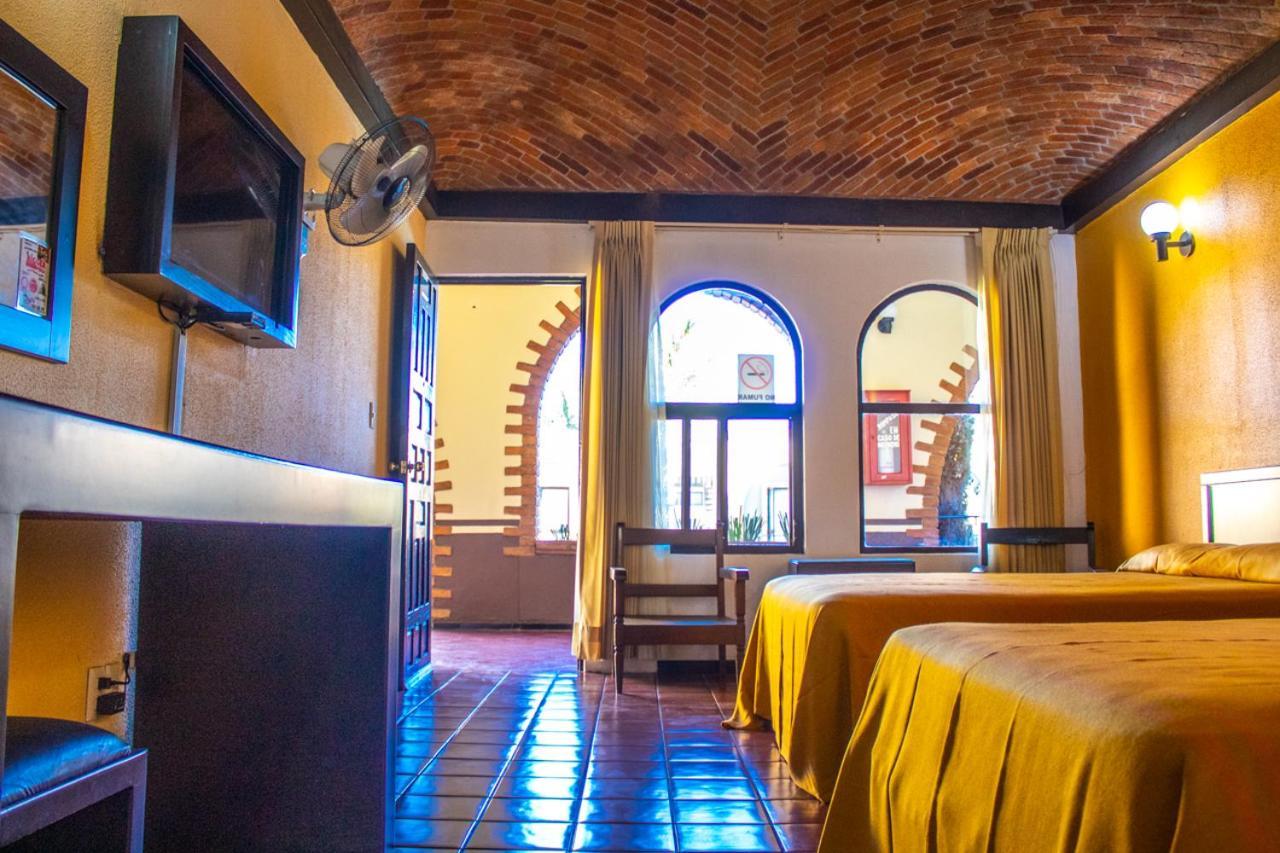 Hotel Villa Capri Morelia Exteriér fotografie